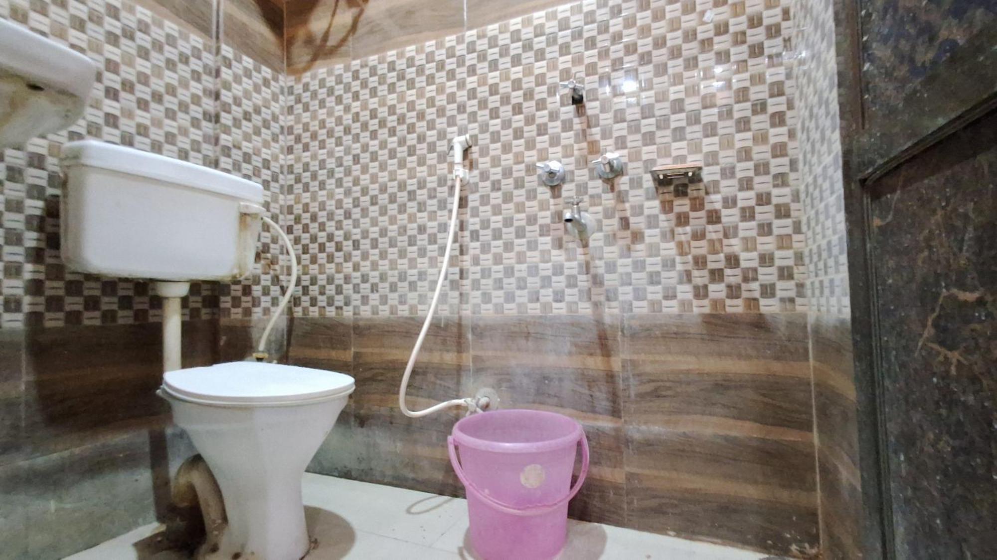 Shree Balaji Paying Guest House Varanasi Exterior photo